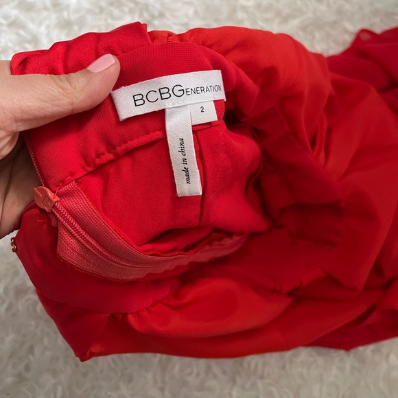 BCBGgeneration red dress, size 2. Great condition. Only worn once - Picture 6 of 7